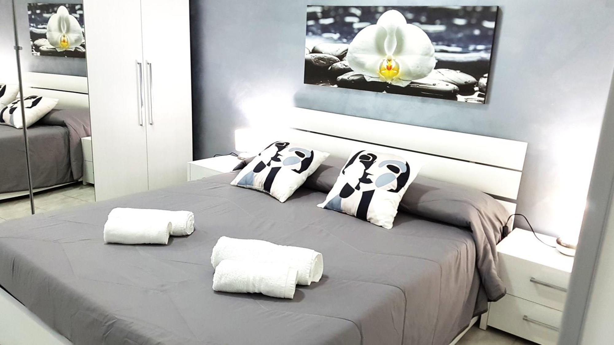 Ch Exclusive Apartments เชฟาลู ห้อง รูปภาพ