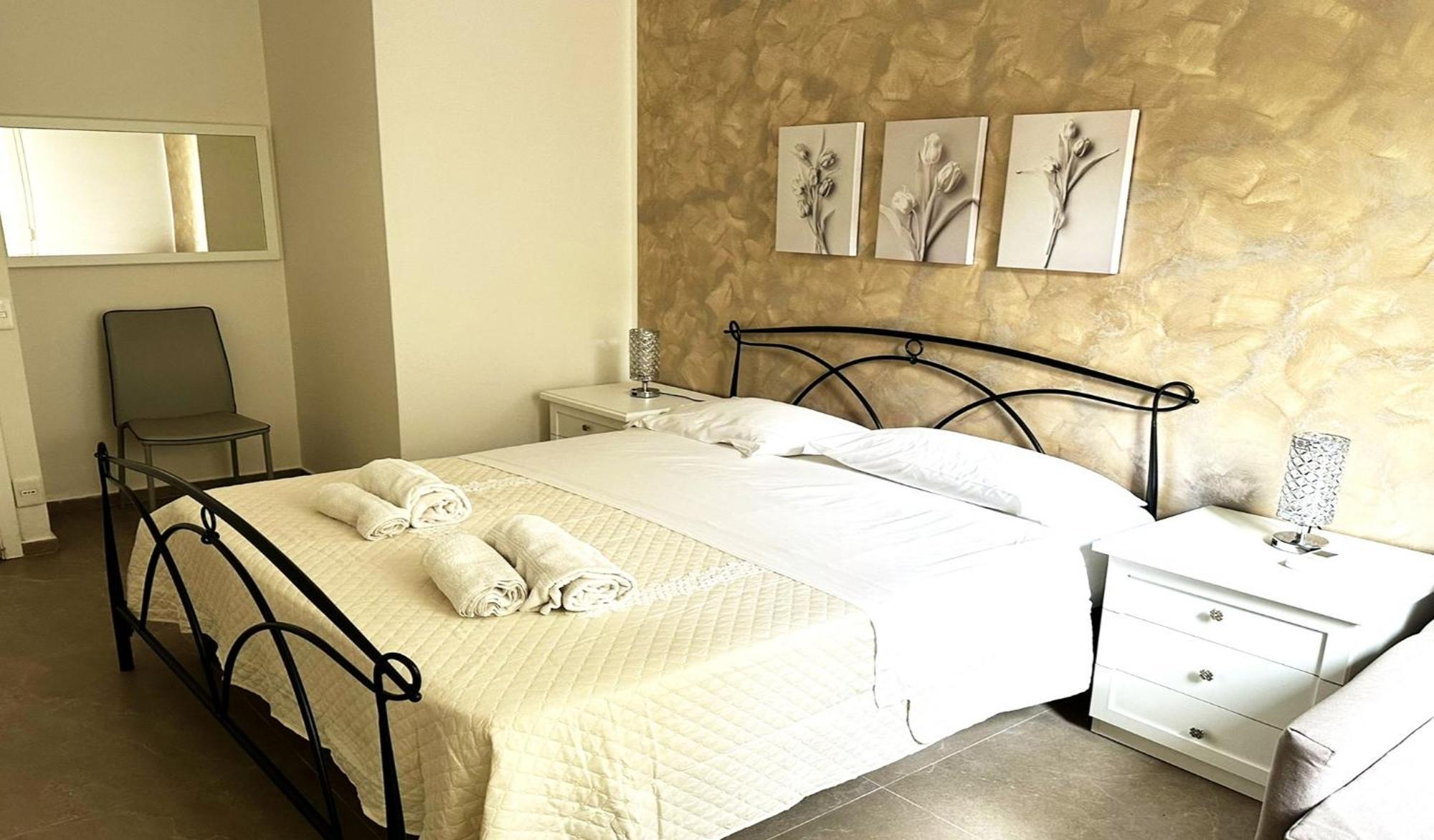 Ch Exclusive Apartments เชฟาลู ภายนอก รูปภาพ