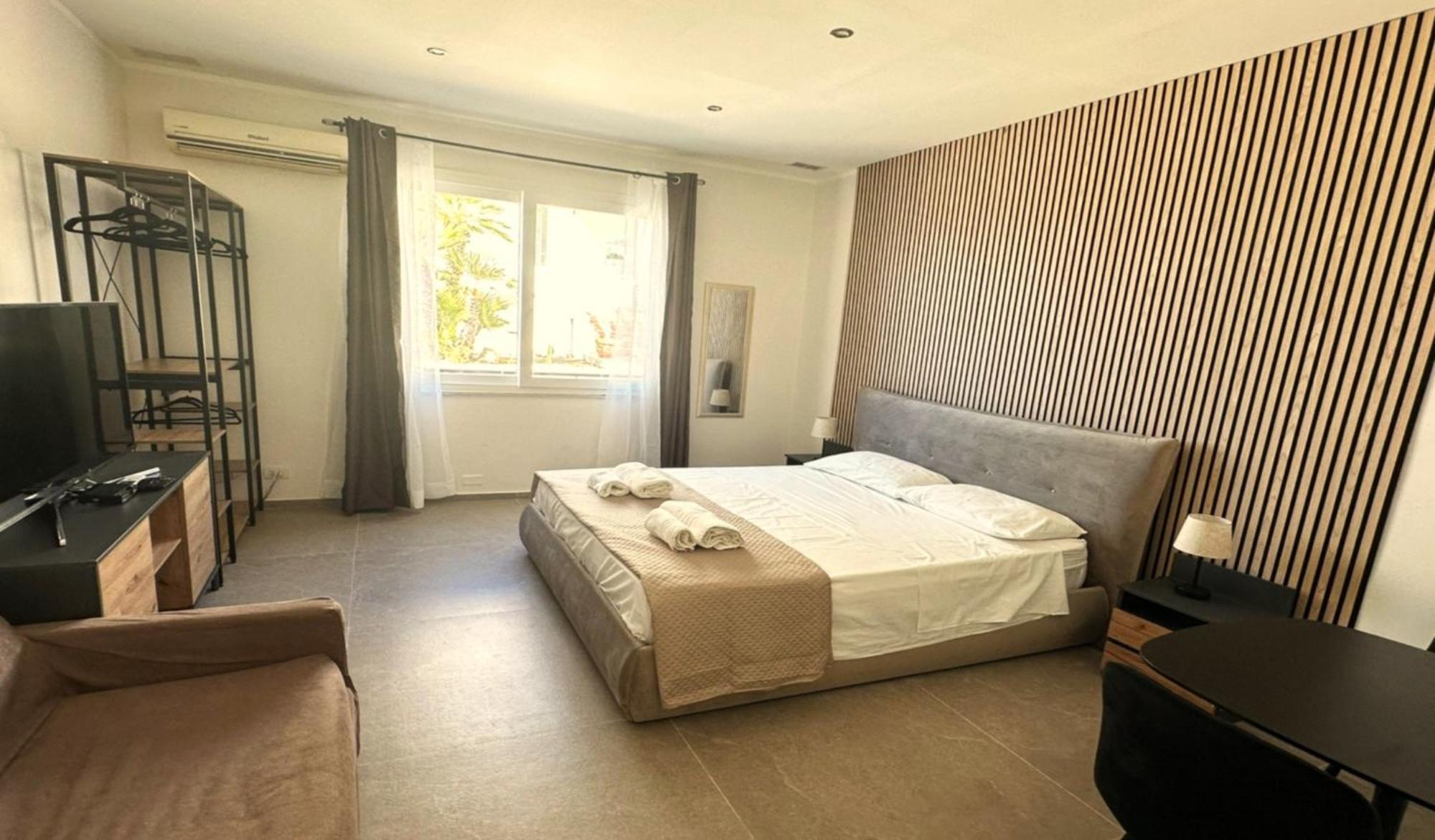 Ch Exclusive Apartments เชฟาลู ภายนอก รูปภาพ