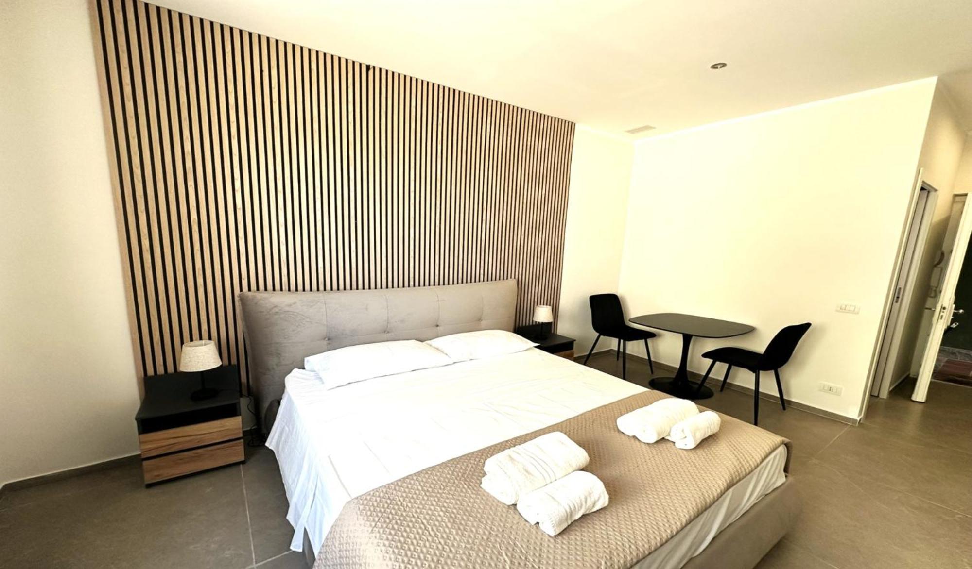 Ch Exclusive Apartments เชฟาลู ภายนอก รูปภาพ